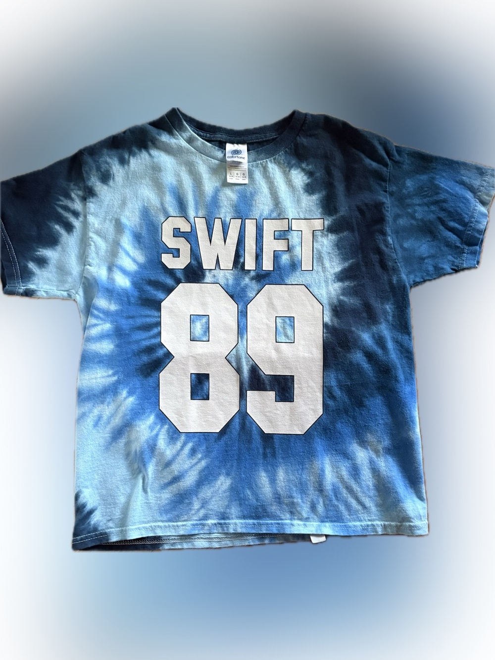 Taylor Swift Birth Year Blue Tie-Dye 'SWIFT 89' Graphic Tee